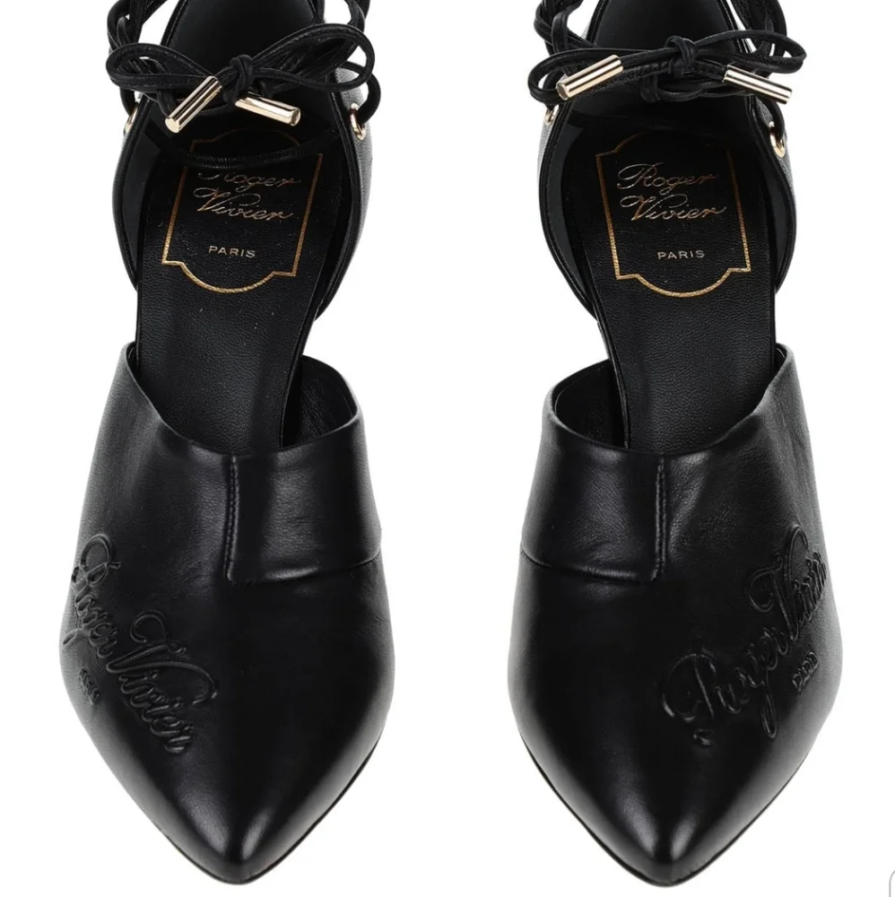 Roger Vivier Logomania Leather Pointed Toe Lace Up Heel Pumps Size 38.5 - Picture 5 of 12